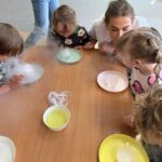 Warsztaty z suchym lodem “Myszki”